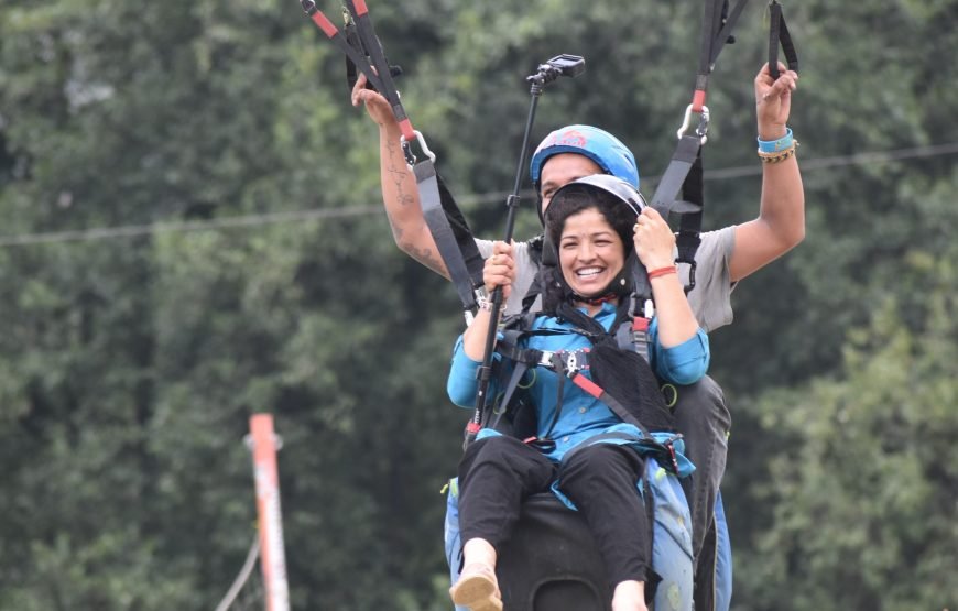 Classic Paragliding Flight in Dobhi